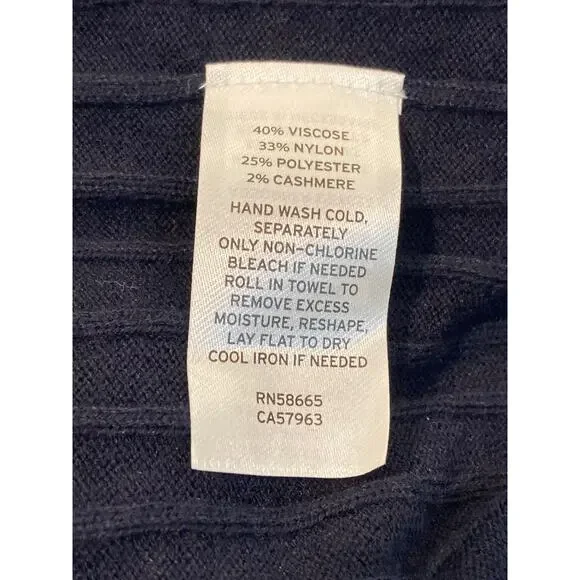 Treasure & Bond Silky Soft V-Neck Cashmere Blend Sweater Sz Small in Navy NWT - Picture 5 of 5